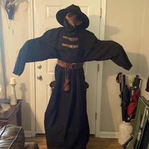 New Plaque Dr Halloween costume